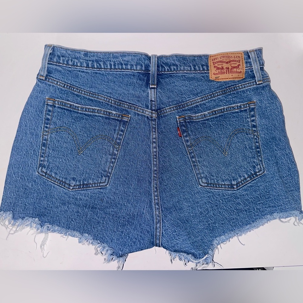 501’s Levi Shorts Medium Wash